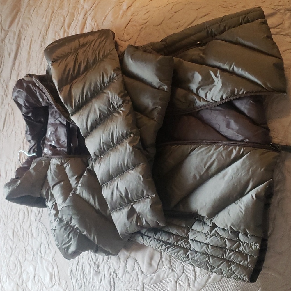 Bcbgeneration Packable Down Jacket - Xs - image 8